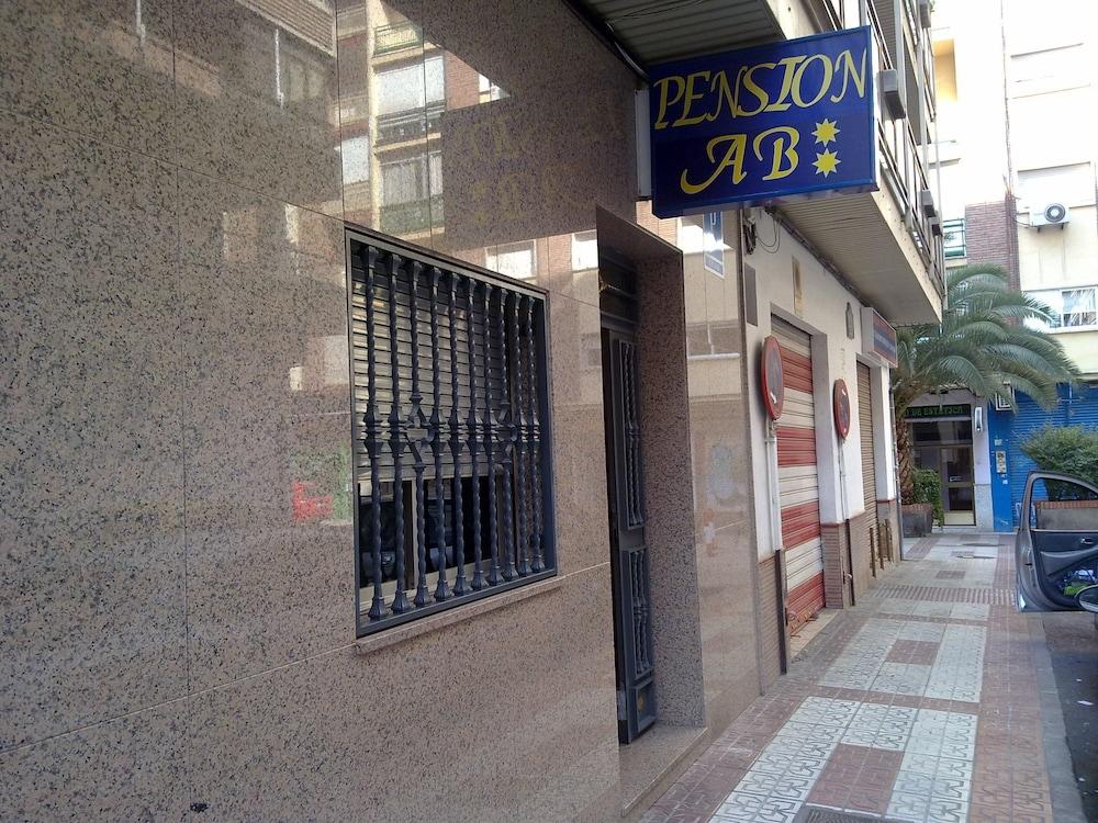 Ab Pension Гранада Экстерьер фото