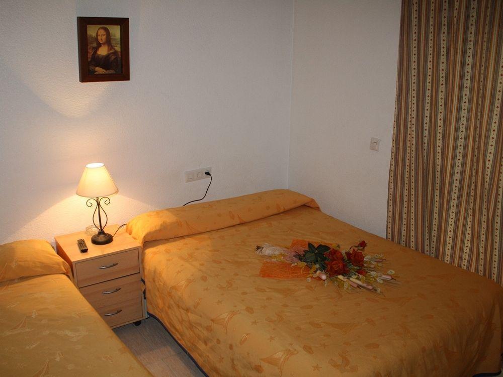 Ab Pension Гранада Экстерьер фото
